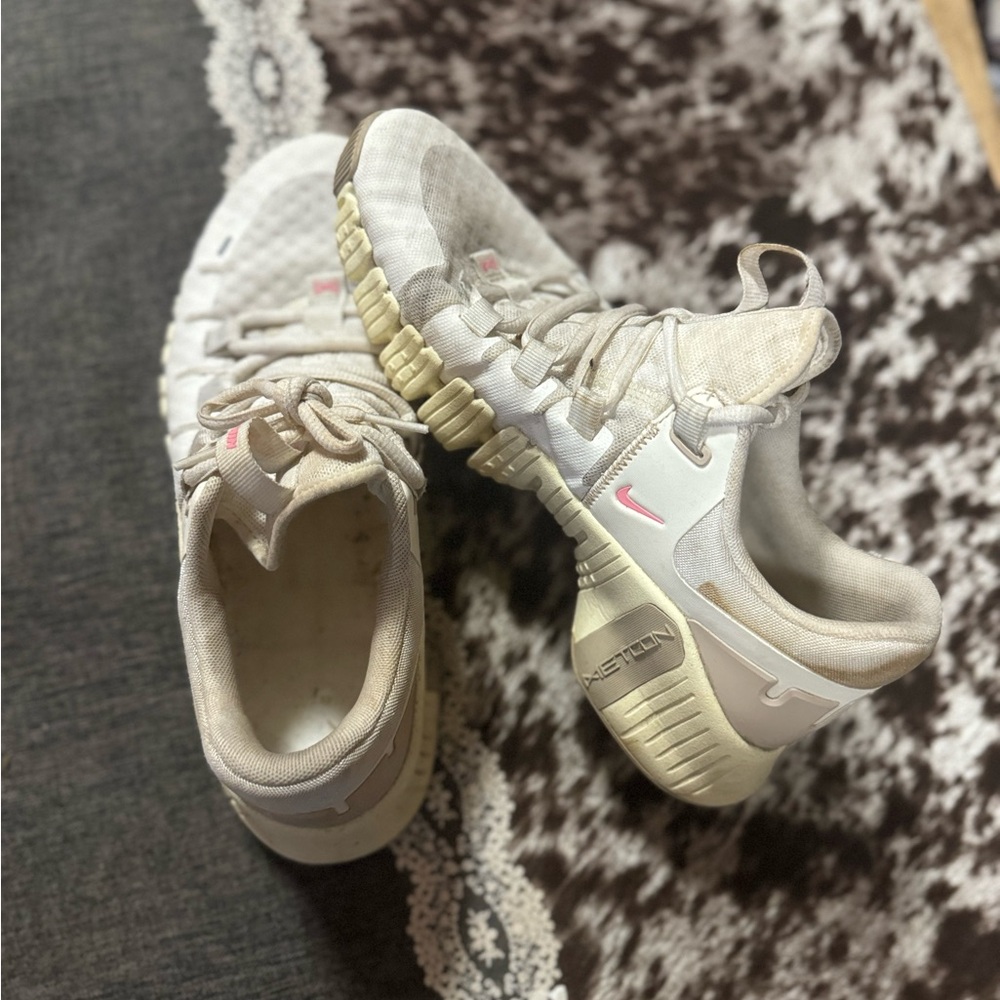 Women’s Nikes